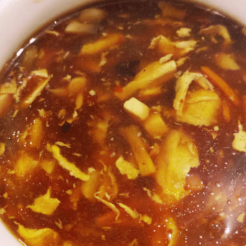 Sauer-scharfe Suppe
