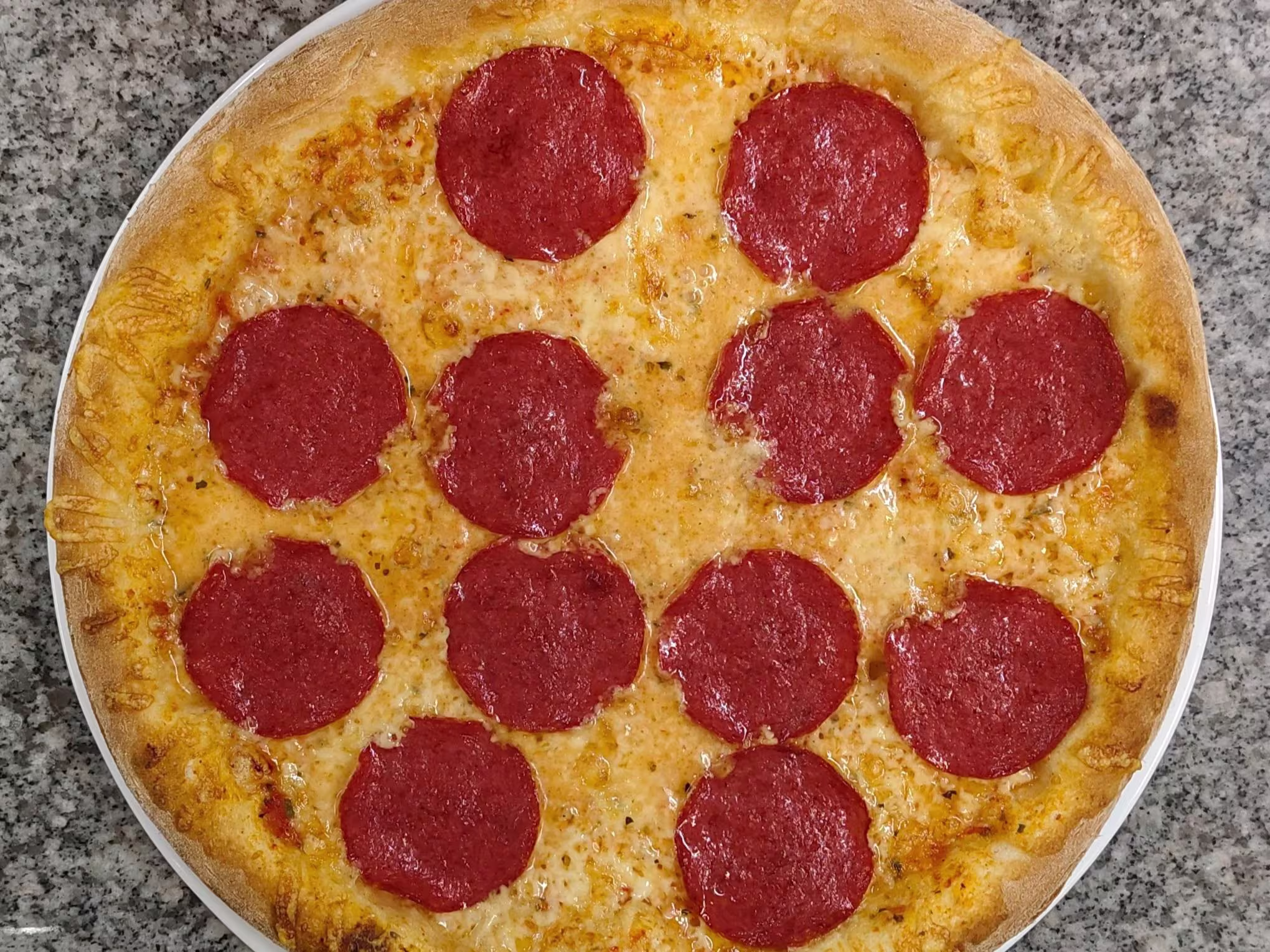 Pizza Salami