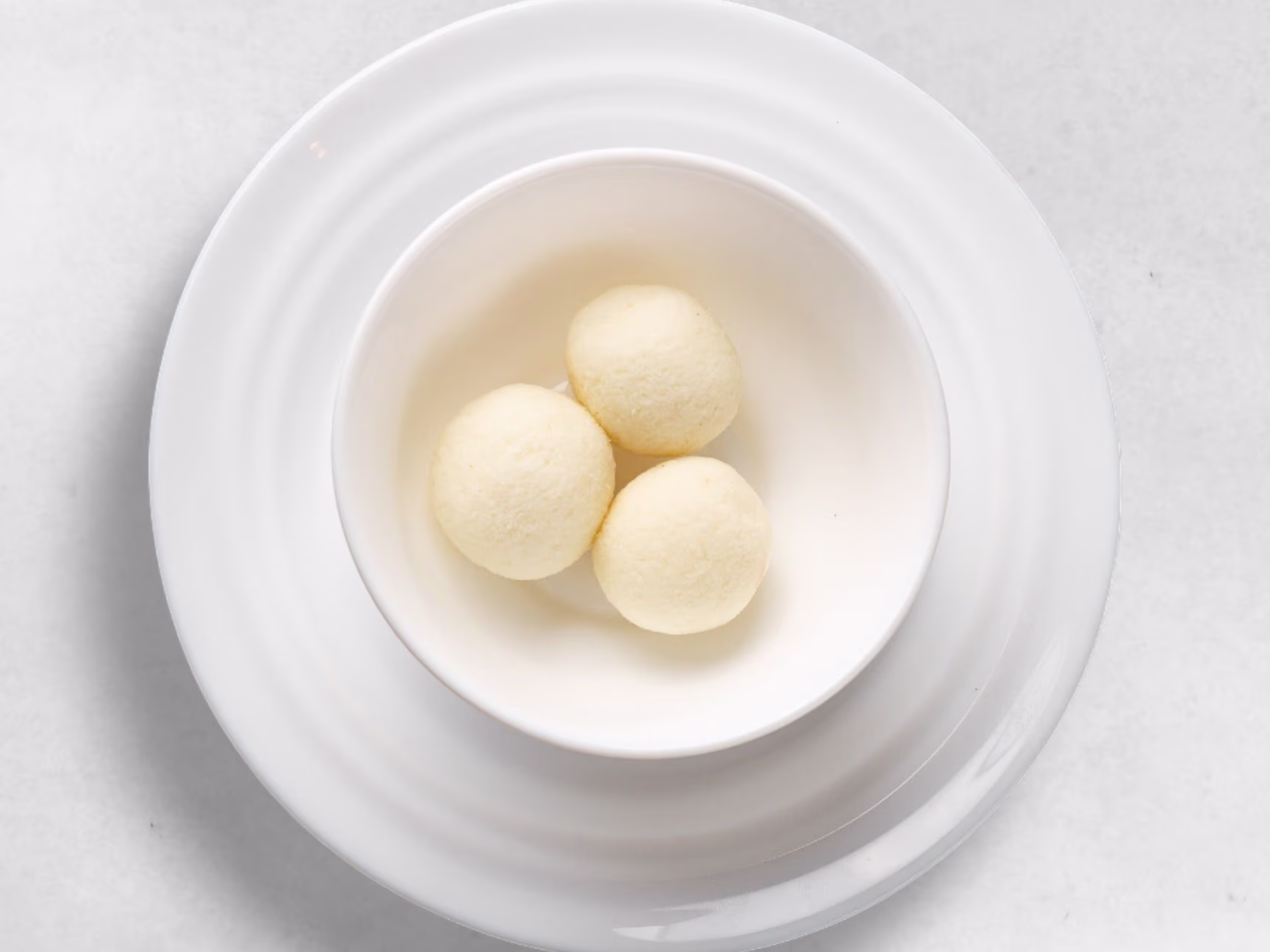Kokosnuss Ladoo