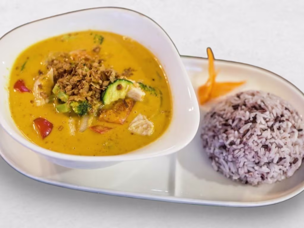 Massaman Curry Spargel