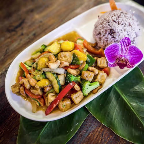 Mango-Cashew Wok