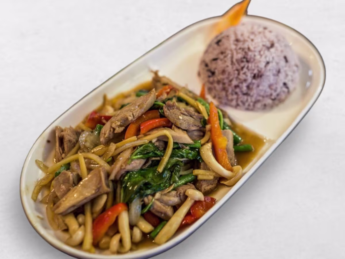 Pad Kra Pao Eierschwammerl
