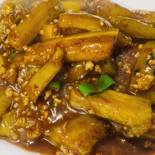 Melanzani mit faschiertem Fleisch