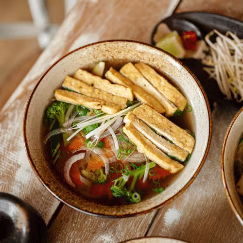 Pho Tofu und Gemüse (vegan)