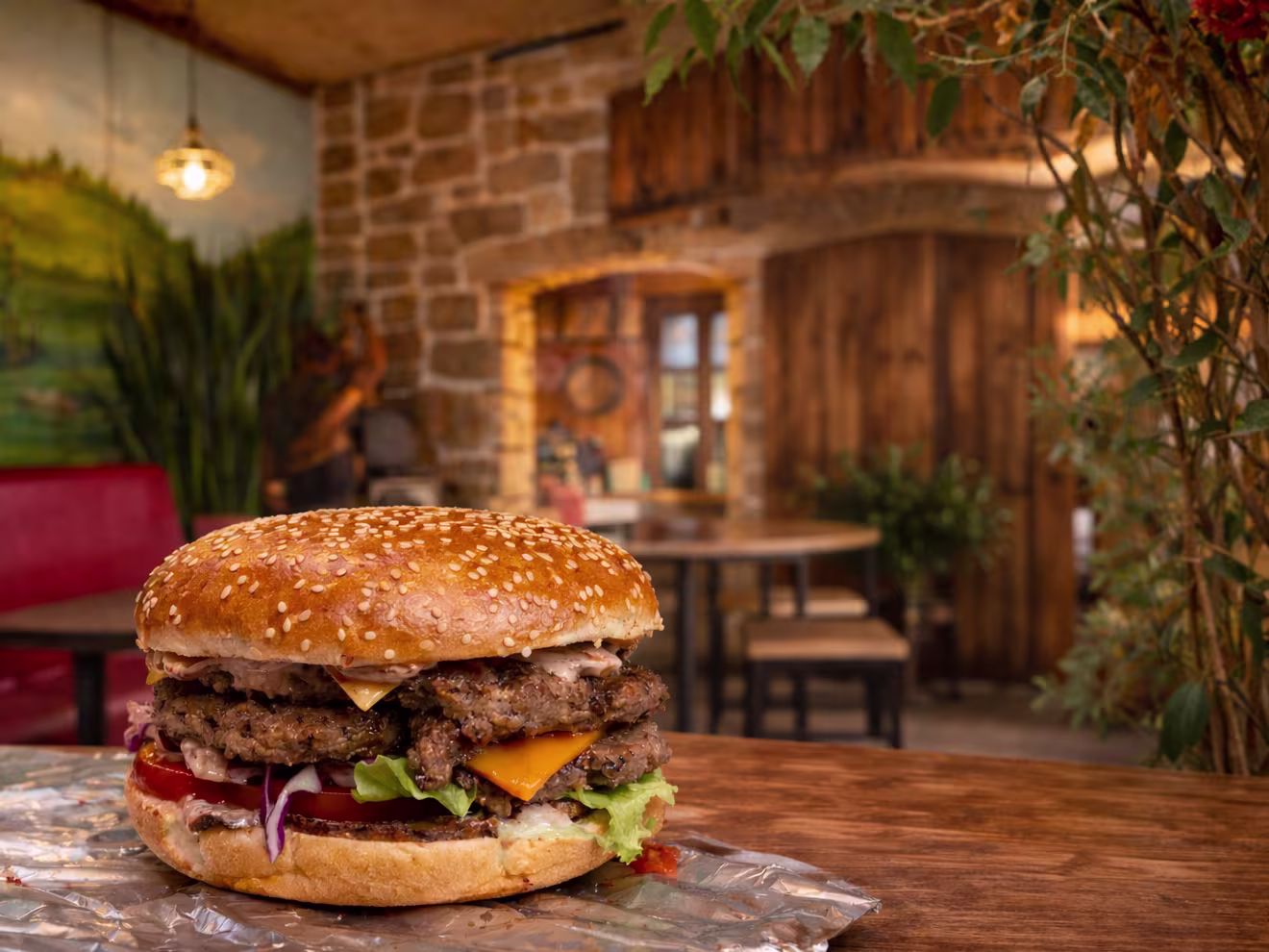 XXL Texas Burger mit Pommes frites