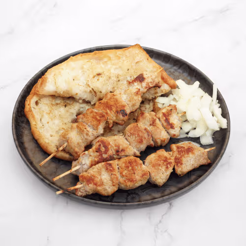 zarte marinierte Kalbsspieße (3 Stück)