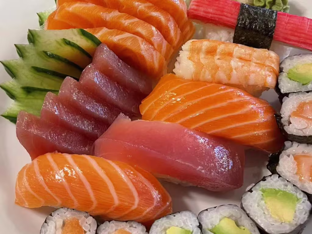 Sushi-Sashimi-Maki Set