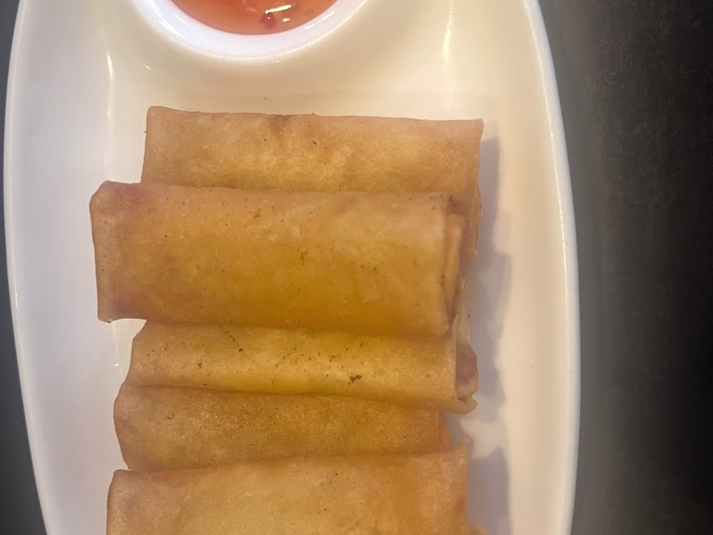 Mini-Frühlingsrollen (6 Stück)