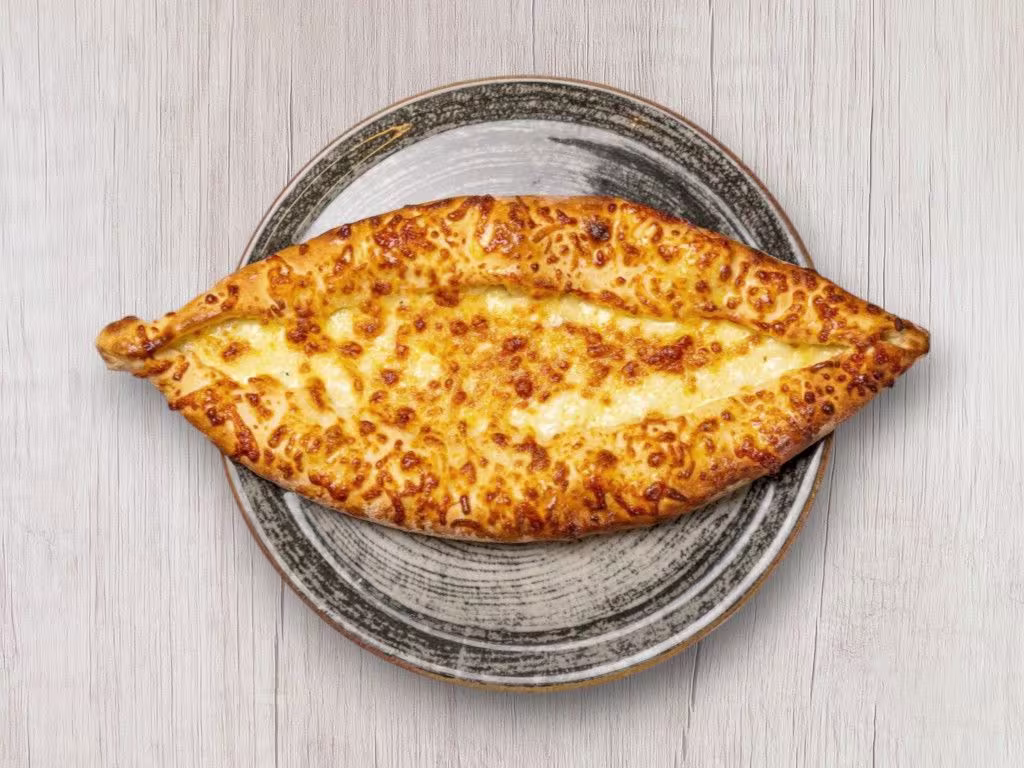 Pide mit Käse