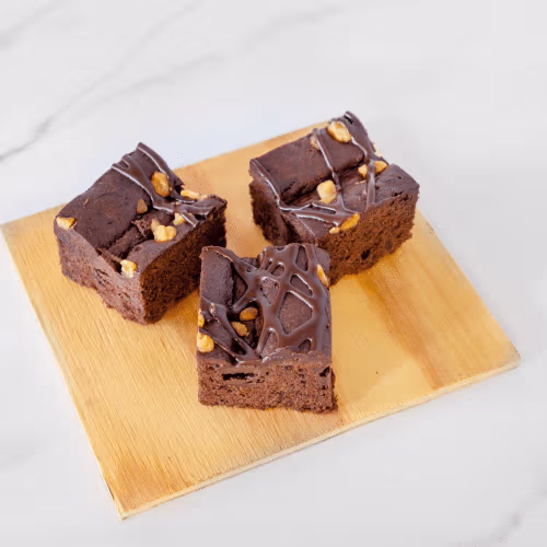Caramel-Schoko-Nut Brownie
