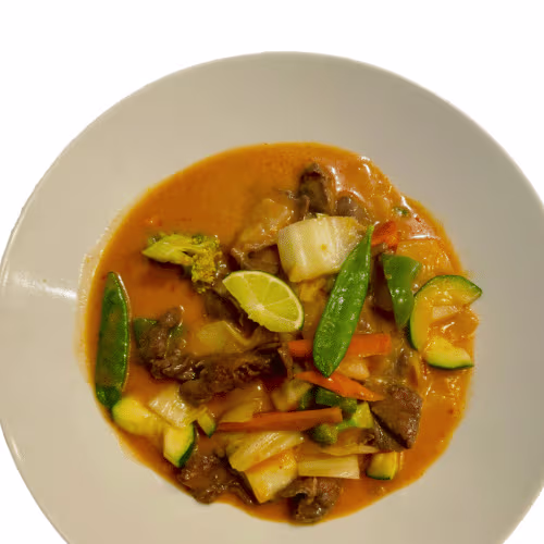 Thai Red Curry Beef (scharf)