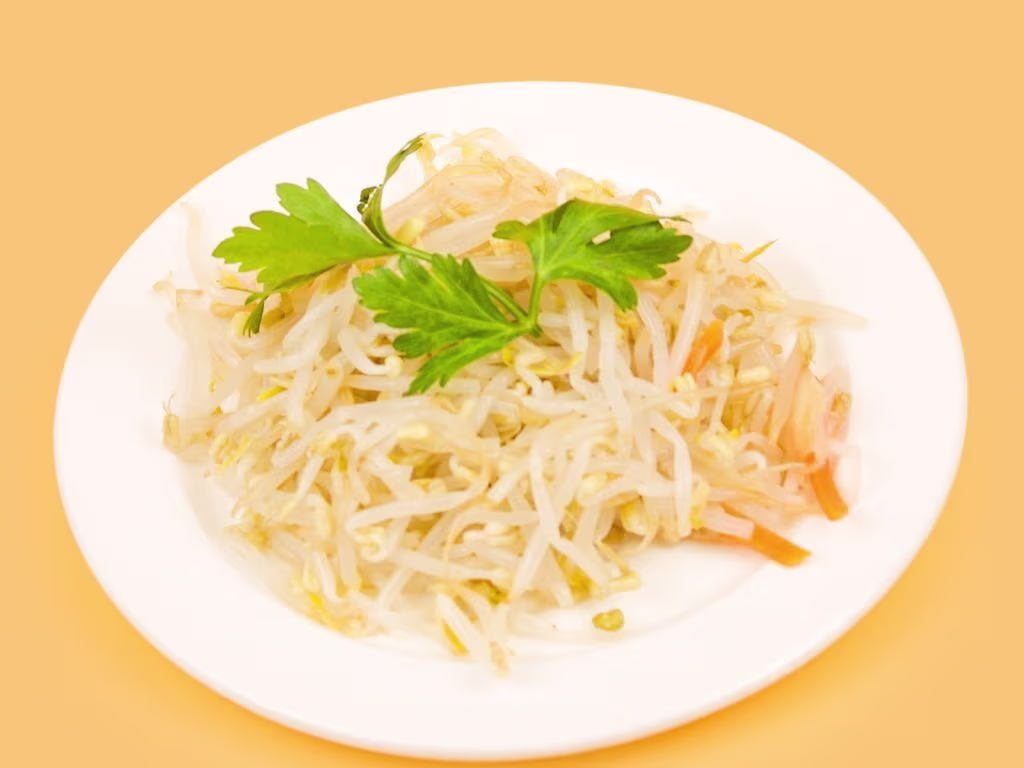 Sojabohnensprossen Salat