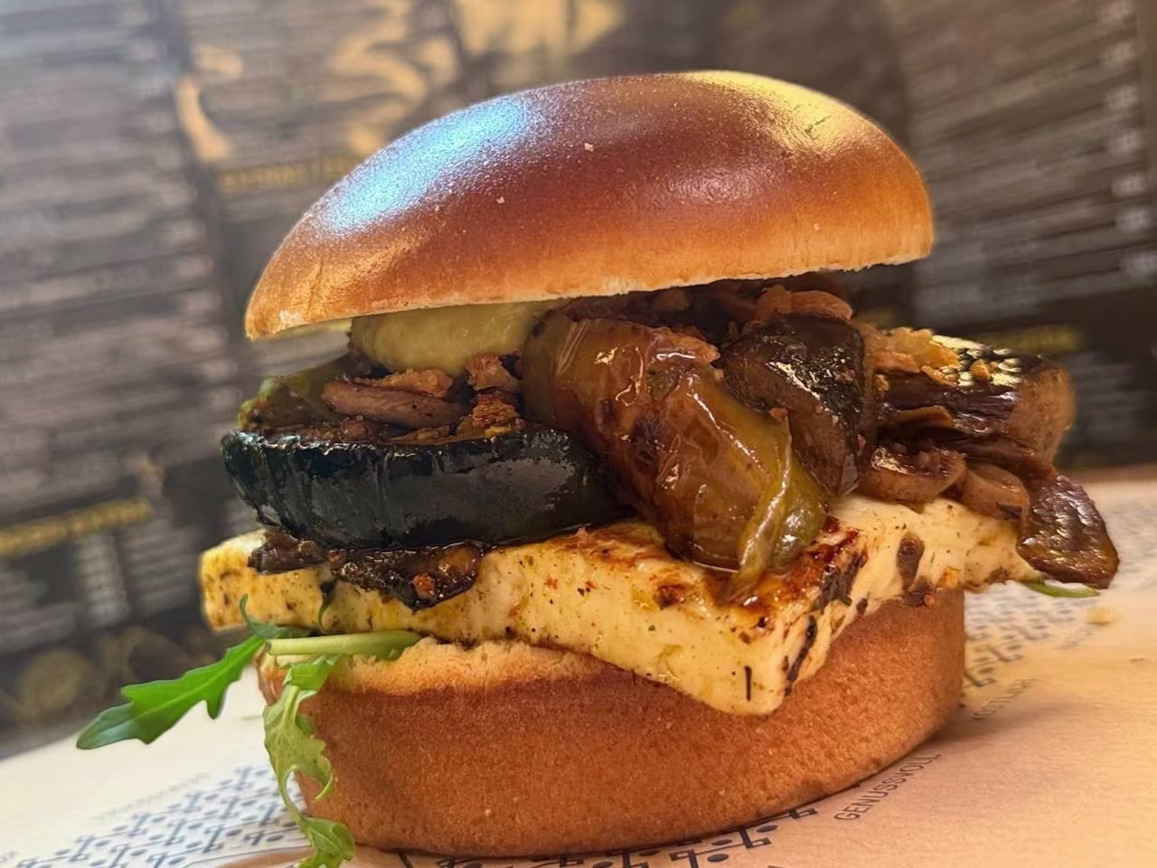 Grilled Halloumi Burger (Vegetarisch)