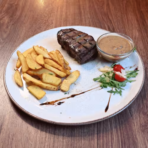 Rindersteak Pfeffersauce