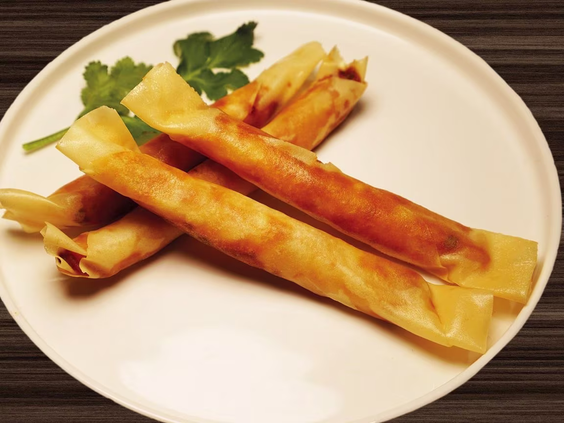 Knusprige Frühlingsrollen mit Garnelenfüllung