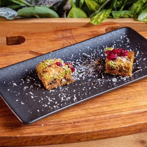 Baklava (2 Stück)