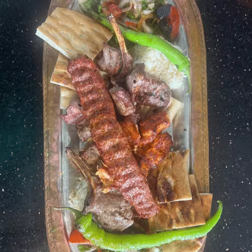 Gemischter Grillteller (für 2 Personen)