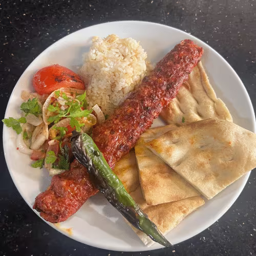 Adana Kebap (Acılı, klein, scharf)