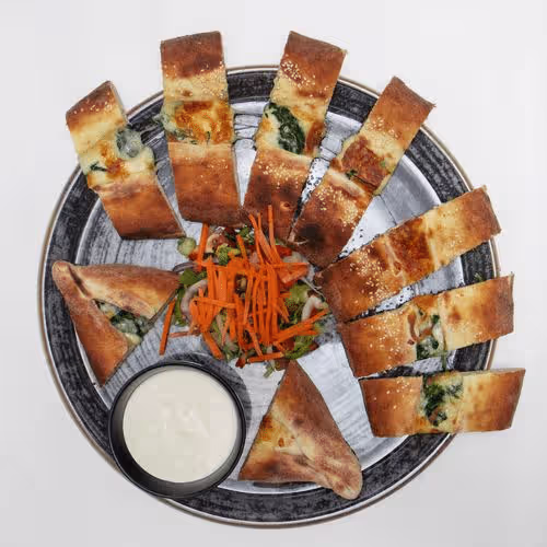 Pide mit Spinat und Käse