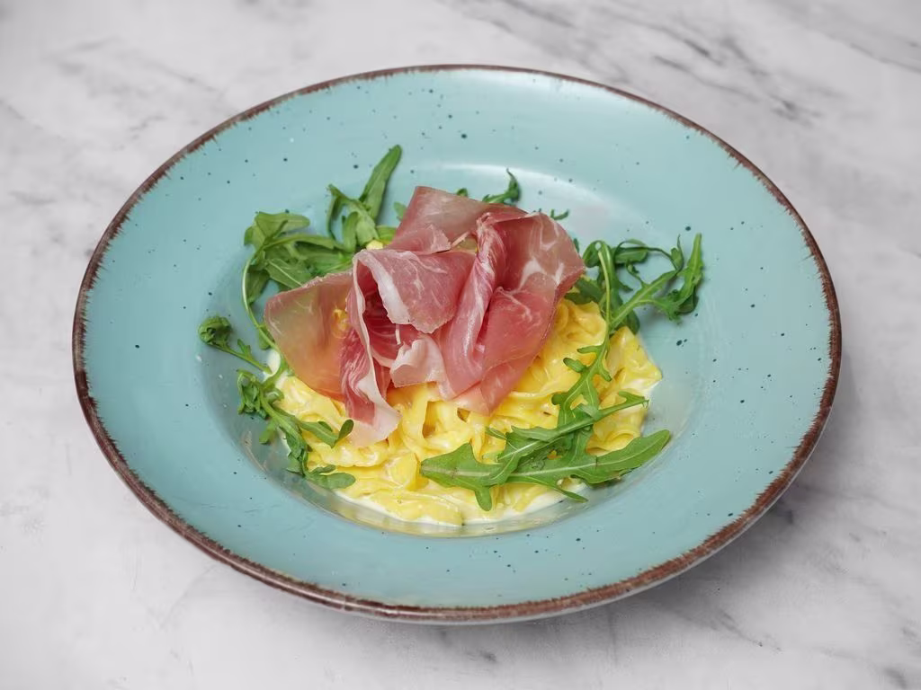 Tagliatelle Prosciutto, Rucola e Olio