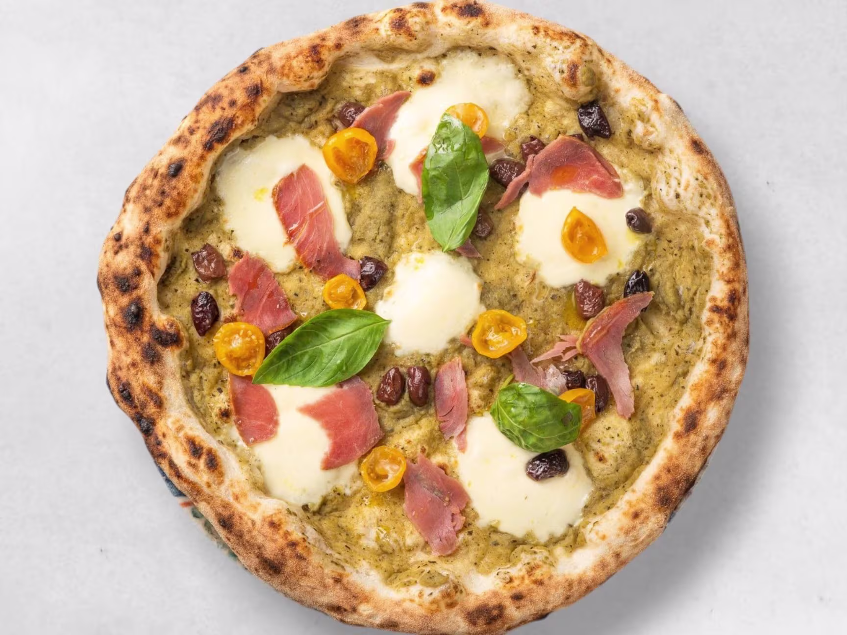 Pizza Melanzane e tonno