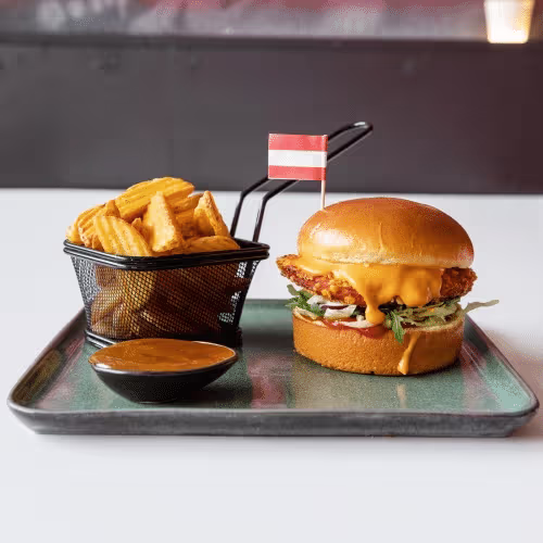 Chili Cheese Burger