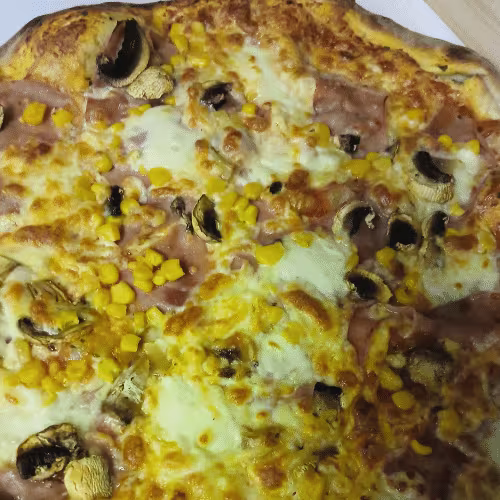 Familien-Pizza Milano