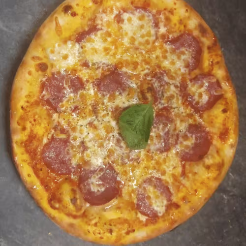 Familien-Pizza Salami