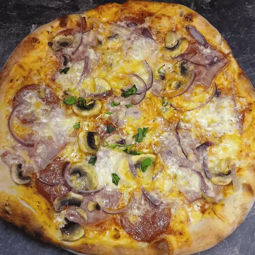 Familien-Pizza Amalfi