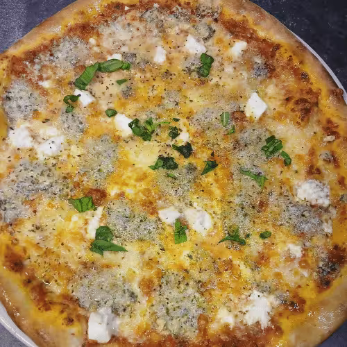 Familien-Pizza Quattro Formaggi