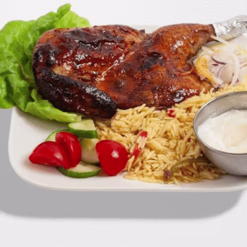 Ganzes, gegrilltes Huhn