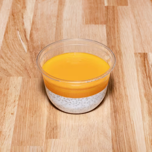 Chia Pudding mit Mangocreme