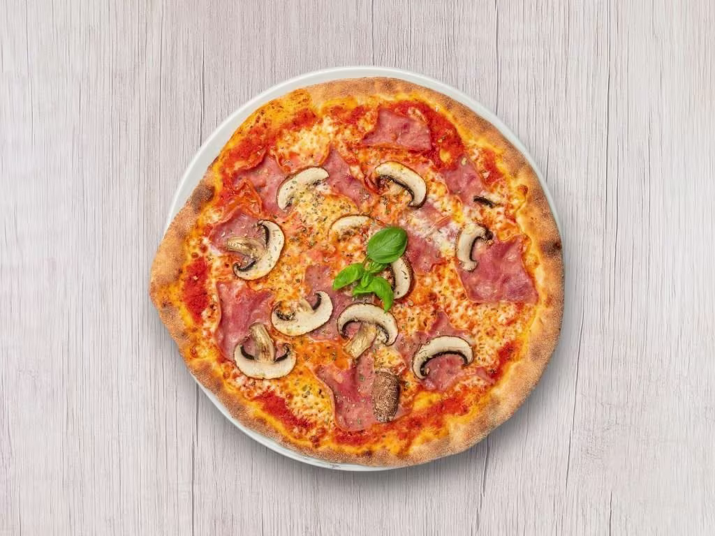 Pizza Prosciutto Funghi