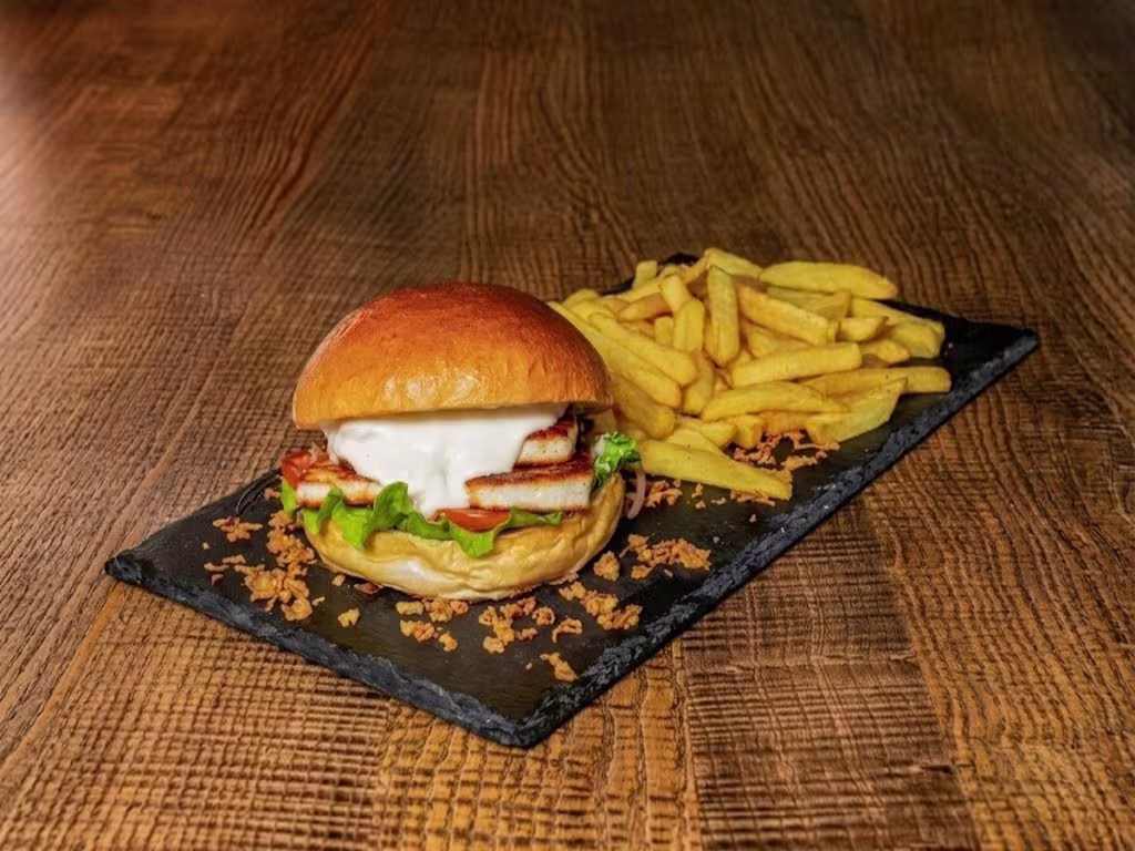 Halloumi Burger