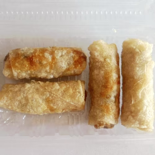 Vietnamesische Frühlingsrollen (4 Stück)