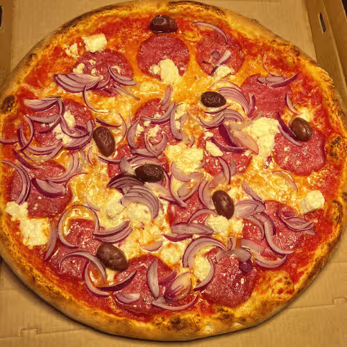 Pizza Villa Salciccia