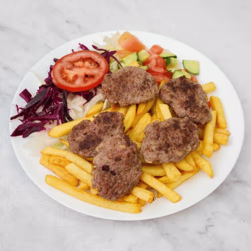 Hausköfte (5 Stück) mit Pommes
