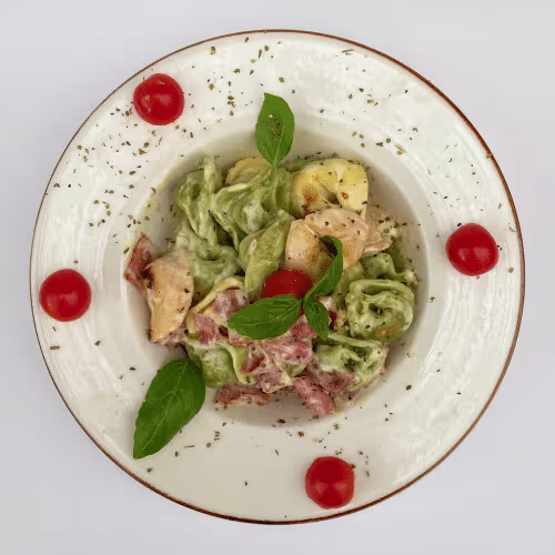 Tortellini alla Panna e Prosciutto