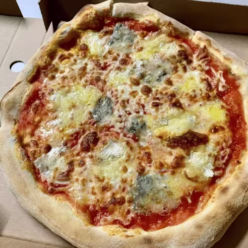 Party-Pizza Quattro Formaggi