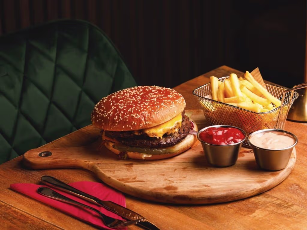 XXL Burger + Pommes