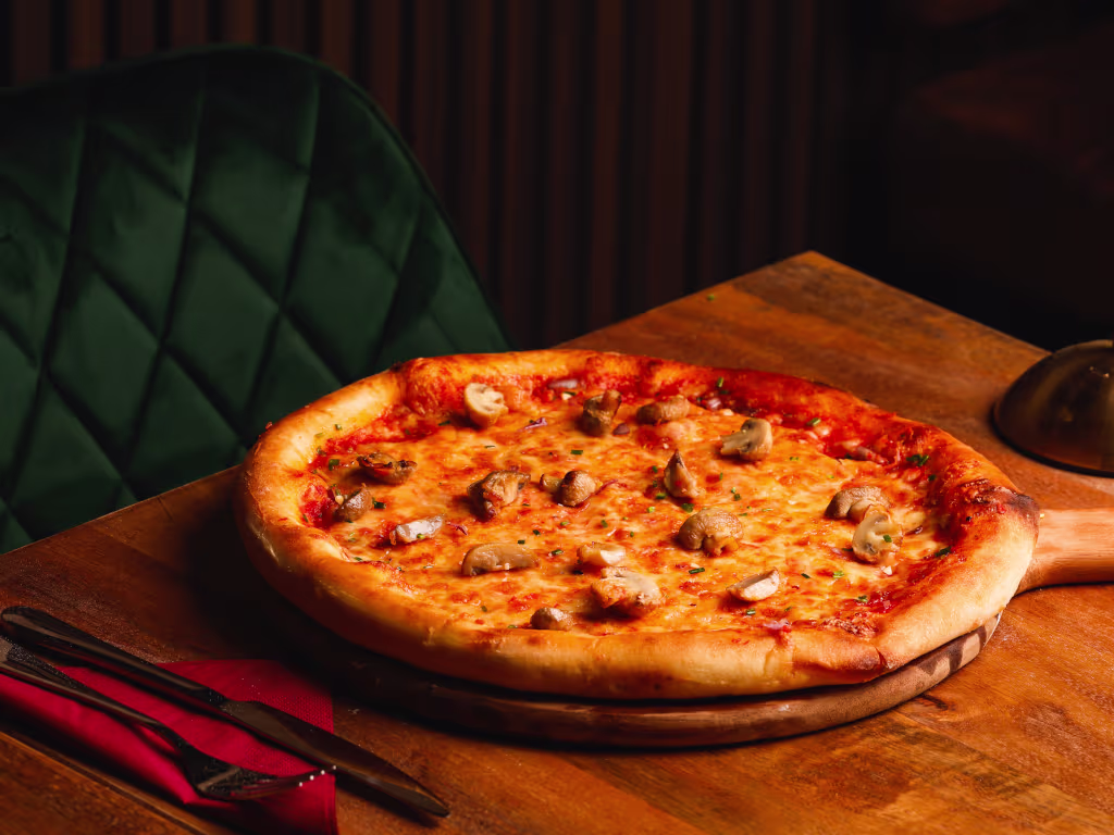 Pizza Funghi
