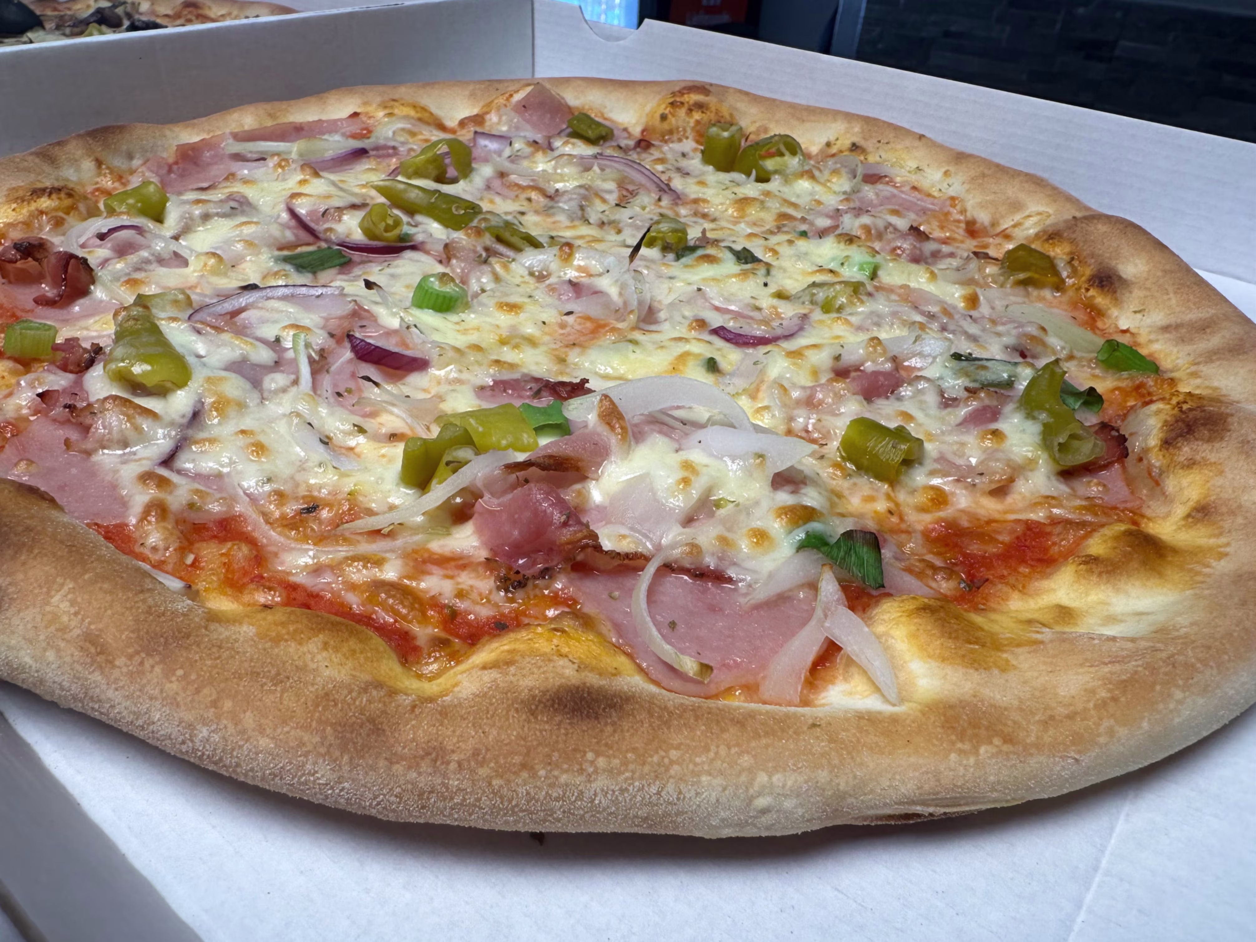 Pizza Feuerwehr (scharf)