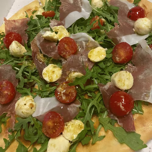 Focaccia con Crudo