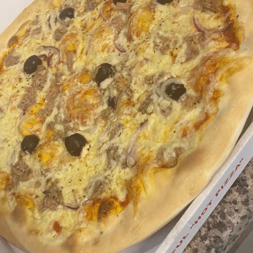 Pizza Tonno