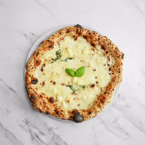 Pizza Bianca Tesla Formaggi (vegetarisch)