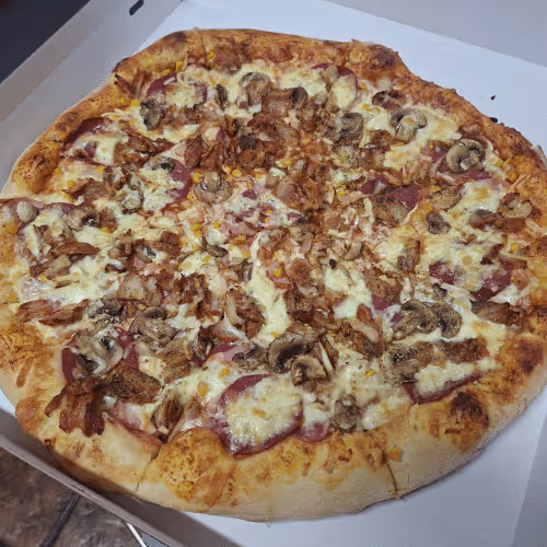 Familien Pizza Fantasia