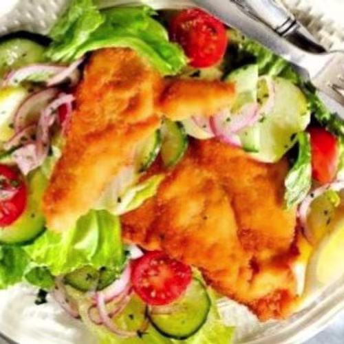 Steirischer Backhendl Salat