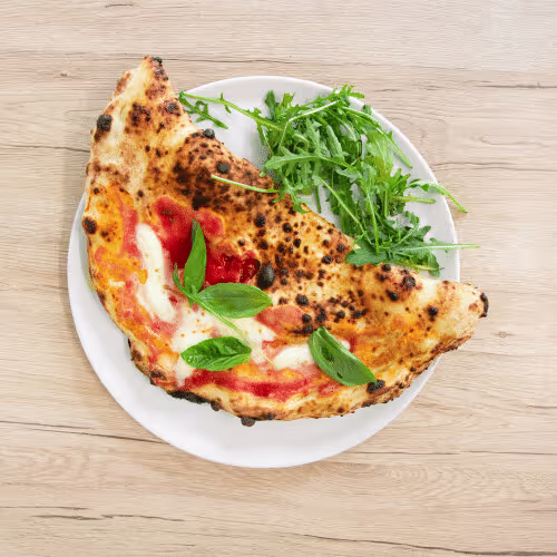 Calzone Napoletano