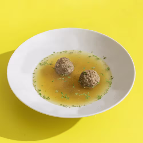 Leberknödelsuppe