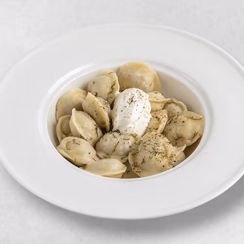 Teigtaschen mit Schwein und Kalb (Pelmeni)